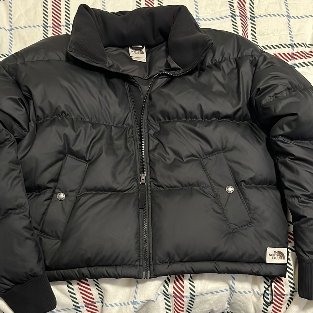 The North Face Women’s Black Puffer Jacket